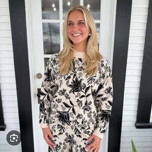Floral Black and Cream Women's Pullover and Matching Pants